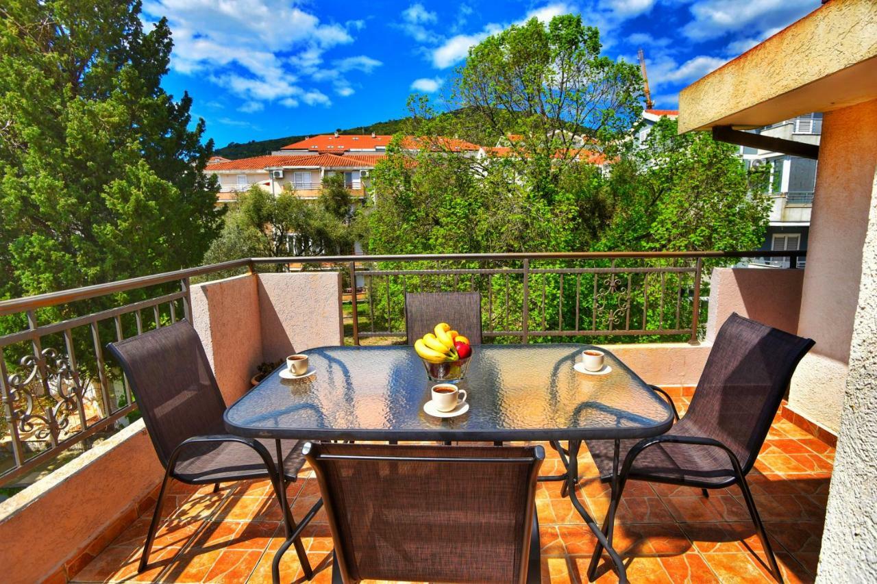 Apartment Nada 01 Будва Екстер'єр фото